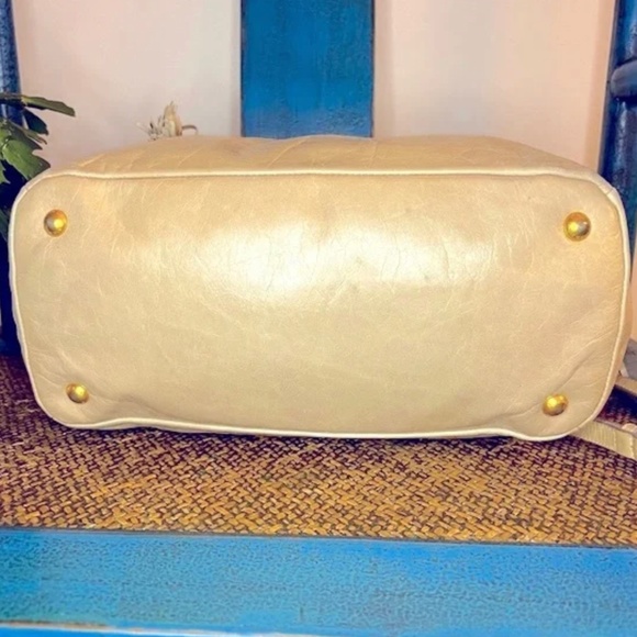 Prada Leather crossbody tote - Picture 5 of 7